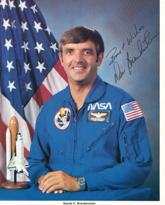 Shuttle Astronauts 17